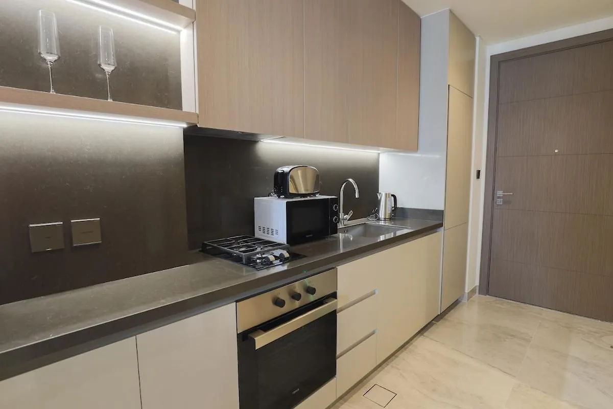 Stunning Studio In Peninsula Five Dubai